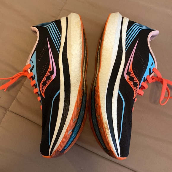 Saucony Endorphin Speed Pro- Gently used, has a lot of life for running - Picture 4 of 6